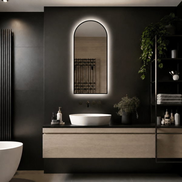 Badkamerspiegel Marrakech 45x100, met zwarte lijst 4500k