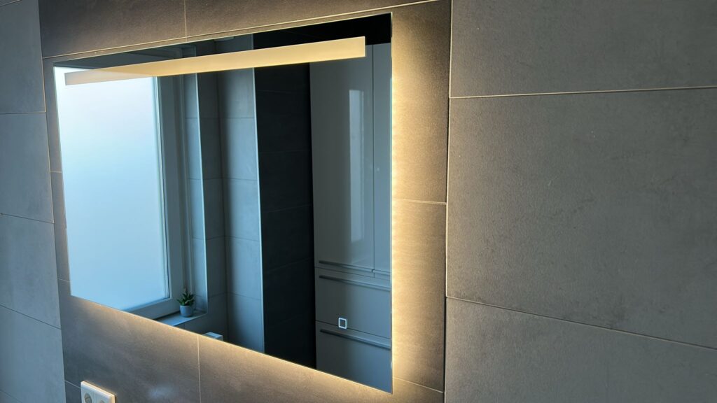 Badkamerspiegel Ambi 100x60 sfeer impressie 1.3