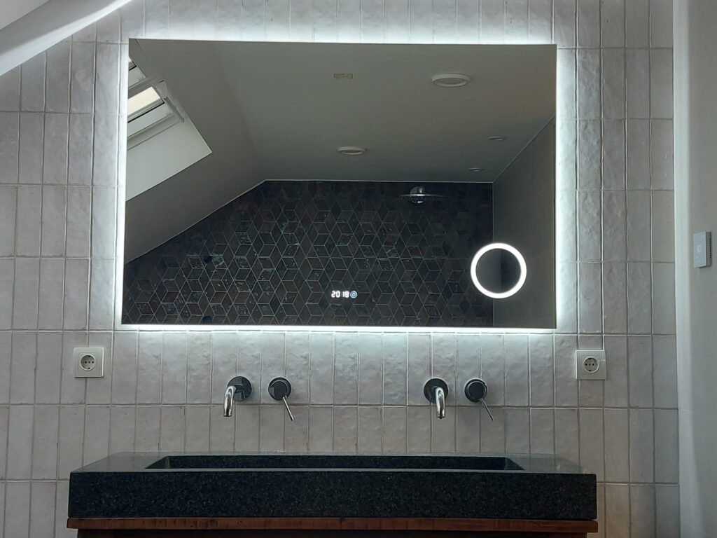 Badkamerspiegel lorina klant sfeer (1)