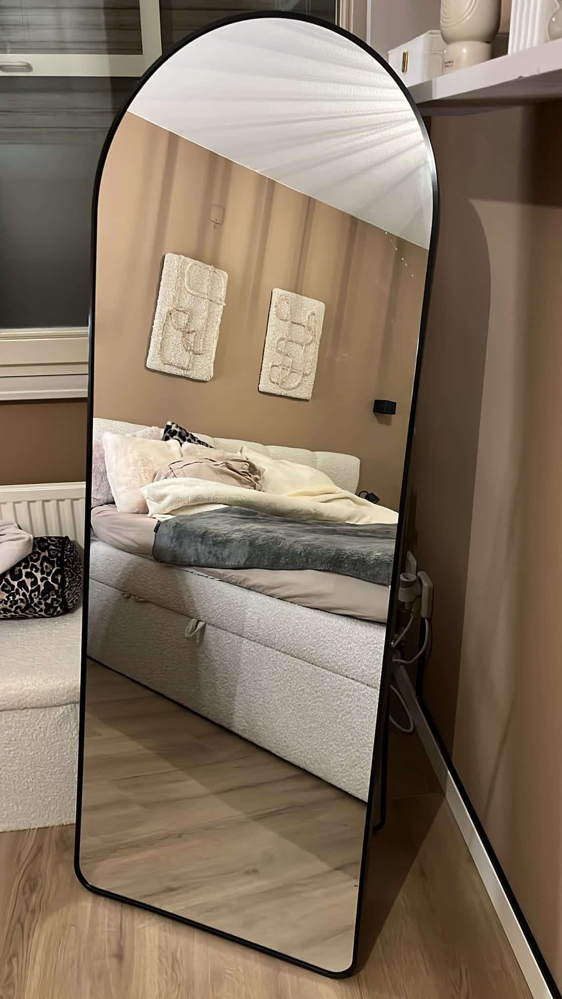 Passpiegel Luxora zwart sfeer impressie detail (1)