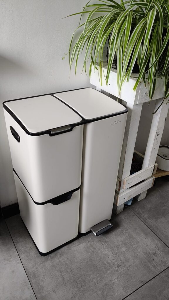 Prullenbak Cairo 60L Crème – Afvalscheiding met 3 Compartimenten met plant sfeer