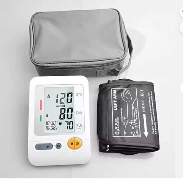 Bloeddrukmeter BP-103H van Venec – Automatische Bovenarm Bloeddrukmeter met LCD Display in de doos