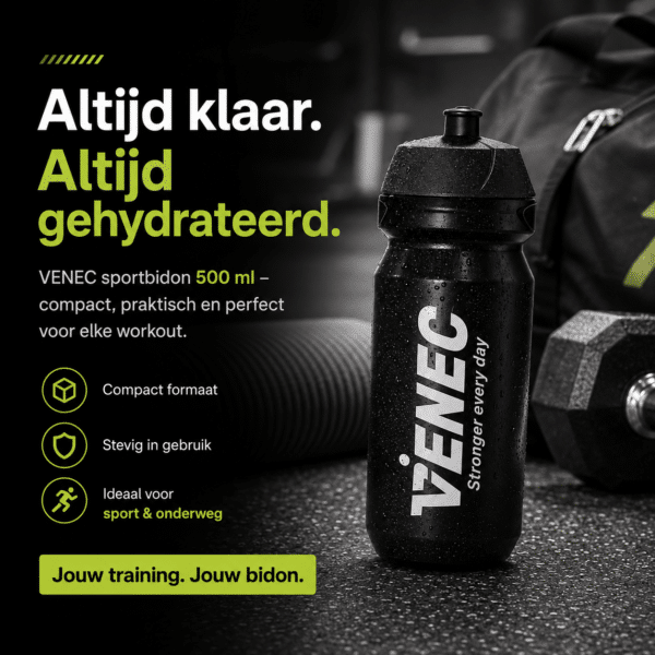 Venec Bidon 500 ml – BPA-vrije Sportbidon met Lekvrije Dop schuin hand altijd klaar